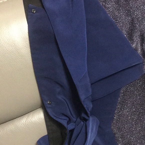 Sachin + Babi Shimmer Blouse - Picture 5 of 6